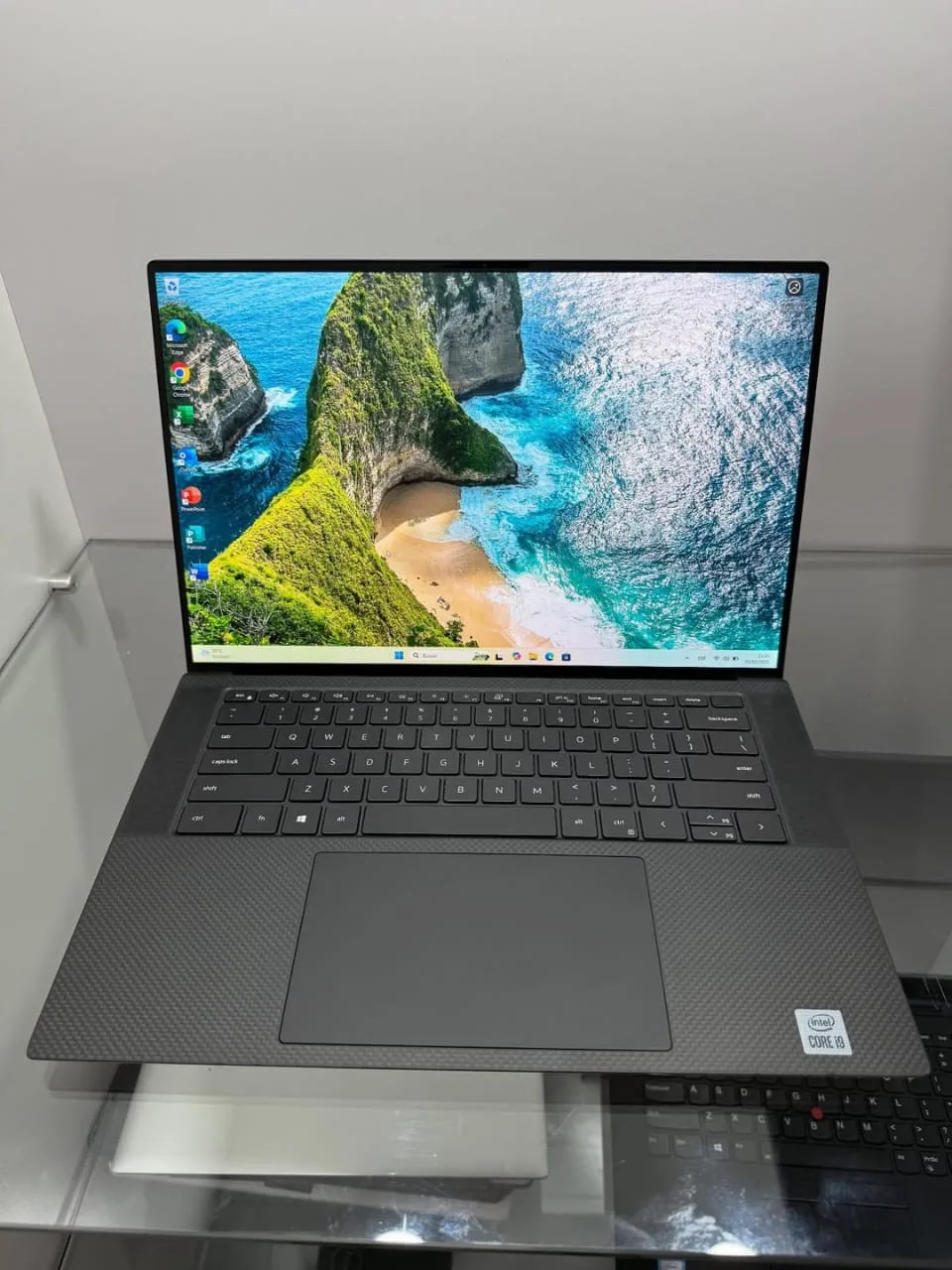 Dell XPS 15 9500(Touchscreen) available from Vintech Global